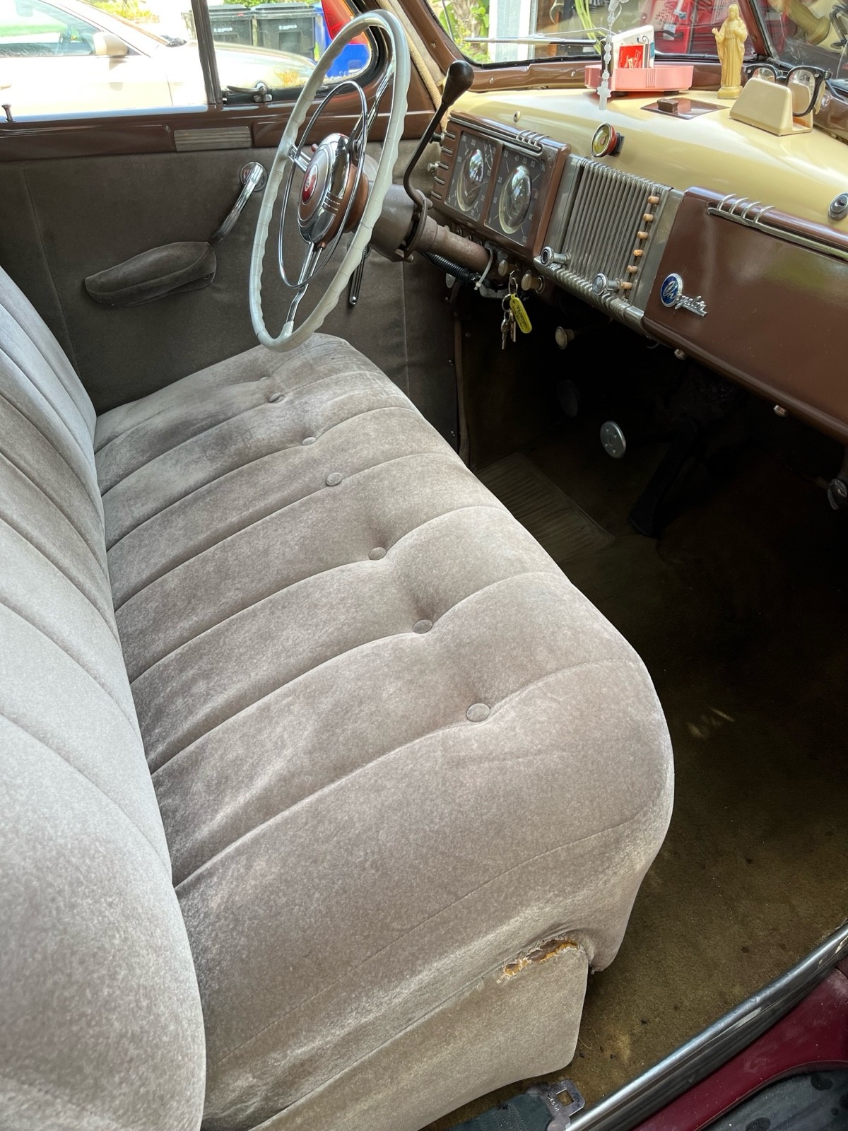 Chrysler-Imperial-1939-Sedan-39