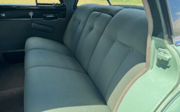 Chrysler-Imperial-1952-Sedan-13
