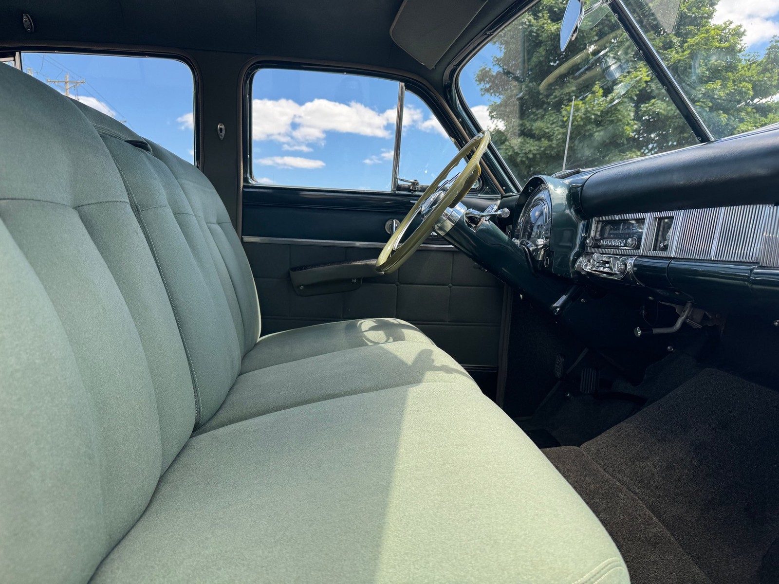 Chrysler-Imperial-1952-Sedan-14