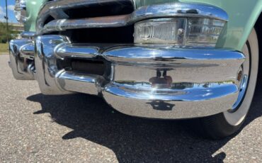 Chrysler-Imperial-1952-Sedan-18