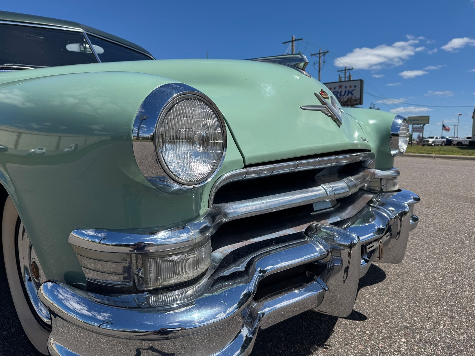 Chrysler-Imperial-1952-Sedan-23