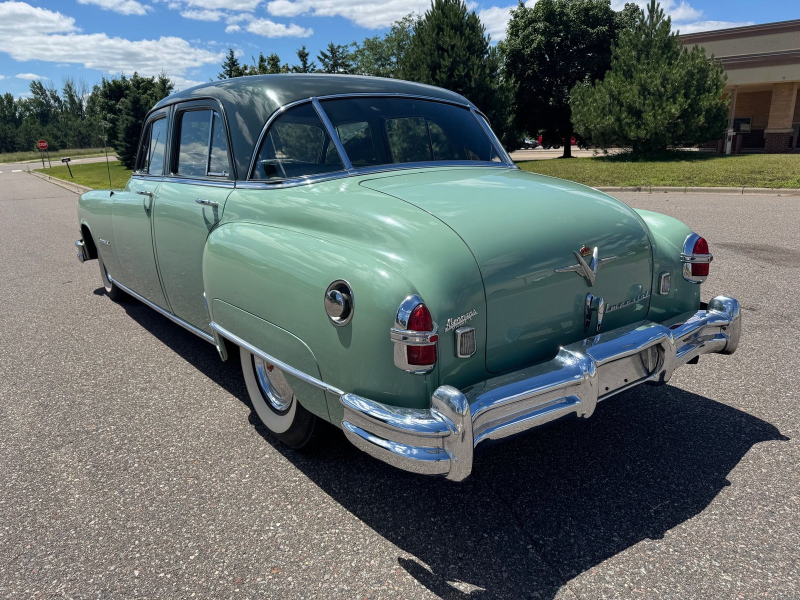 Chrysler-Imperial-1952-Sedan-5