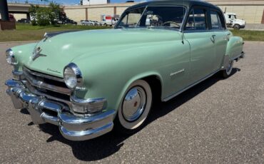 Chrysler-Imperial-1952-Sedan-7