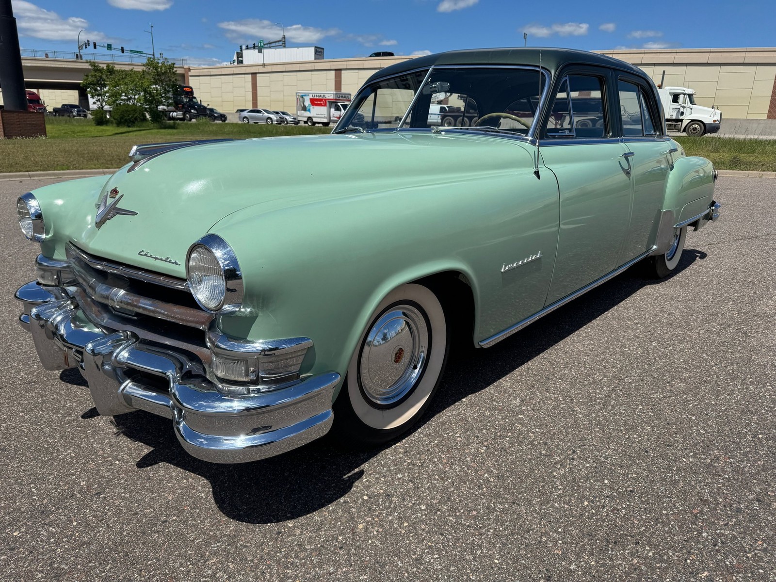 Chrysler-Imperial-1952-Sedan-7