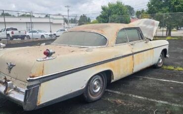 Chrysler-Imperial-1956-11