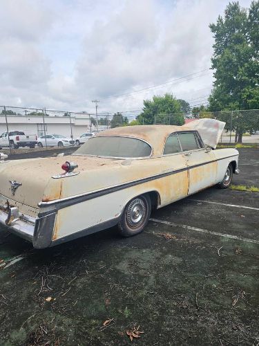 Chrysler-Imperial-1956-11
