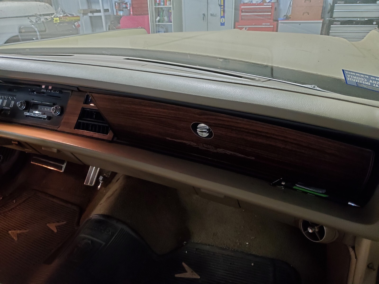 Chrysler-Imperial-1972-13