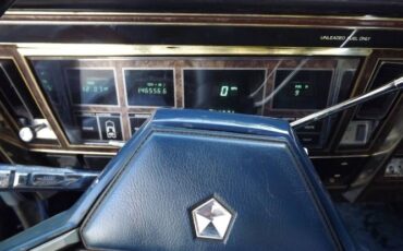 Chrysler-Imperial-1981-Blue-11