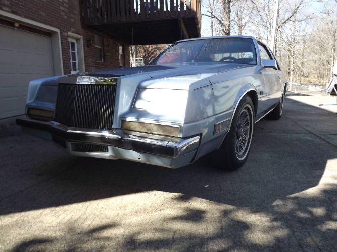Chrysler-Imperial-1981-Blue-17