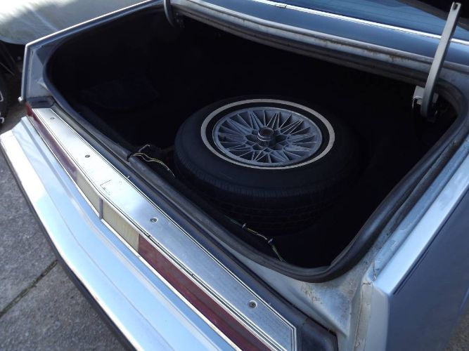 Chrysler-Imperial-1981-Blue-3