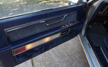 Chrysler-Imperial-1981-Blue-8