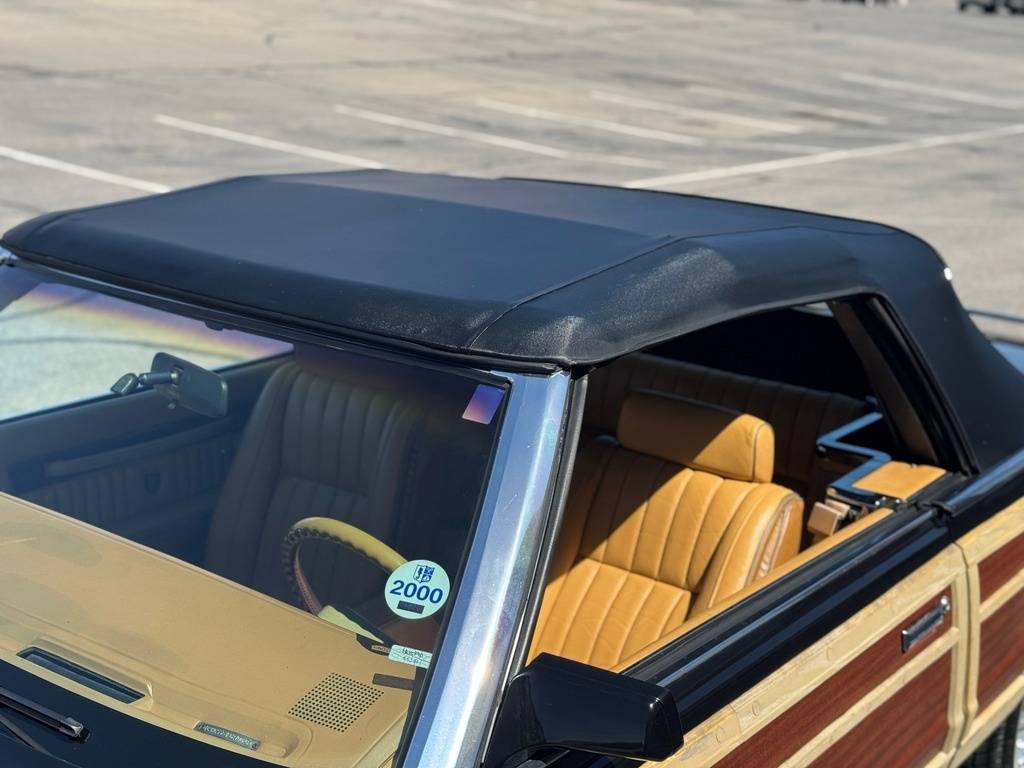 Chrysler-Le-baron-1985-black-10