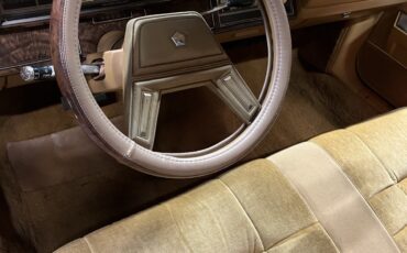Chrysler-LeBaron-1985-Wagon-10