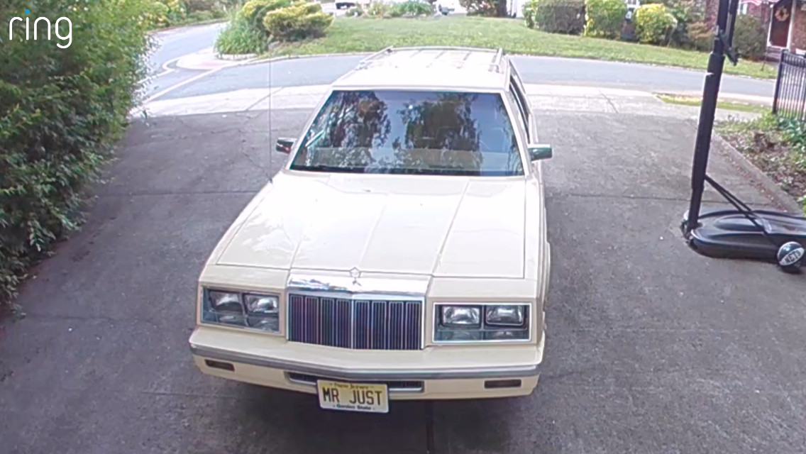 Chrysler-LeBaron-1985-Wagon-2