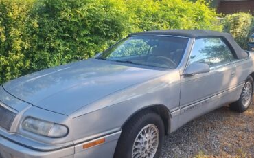 Chrysler-LeBaron-1994