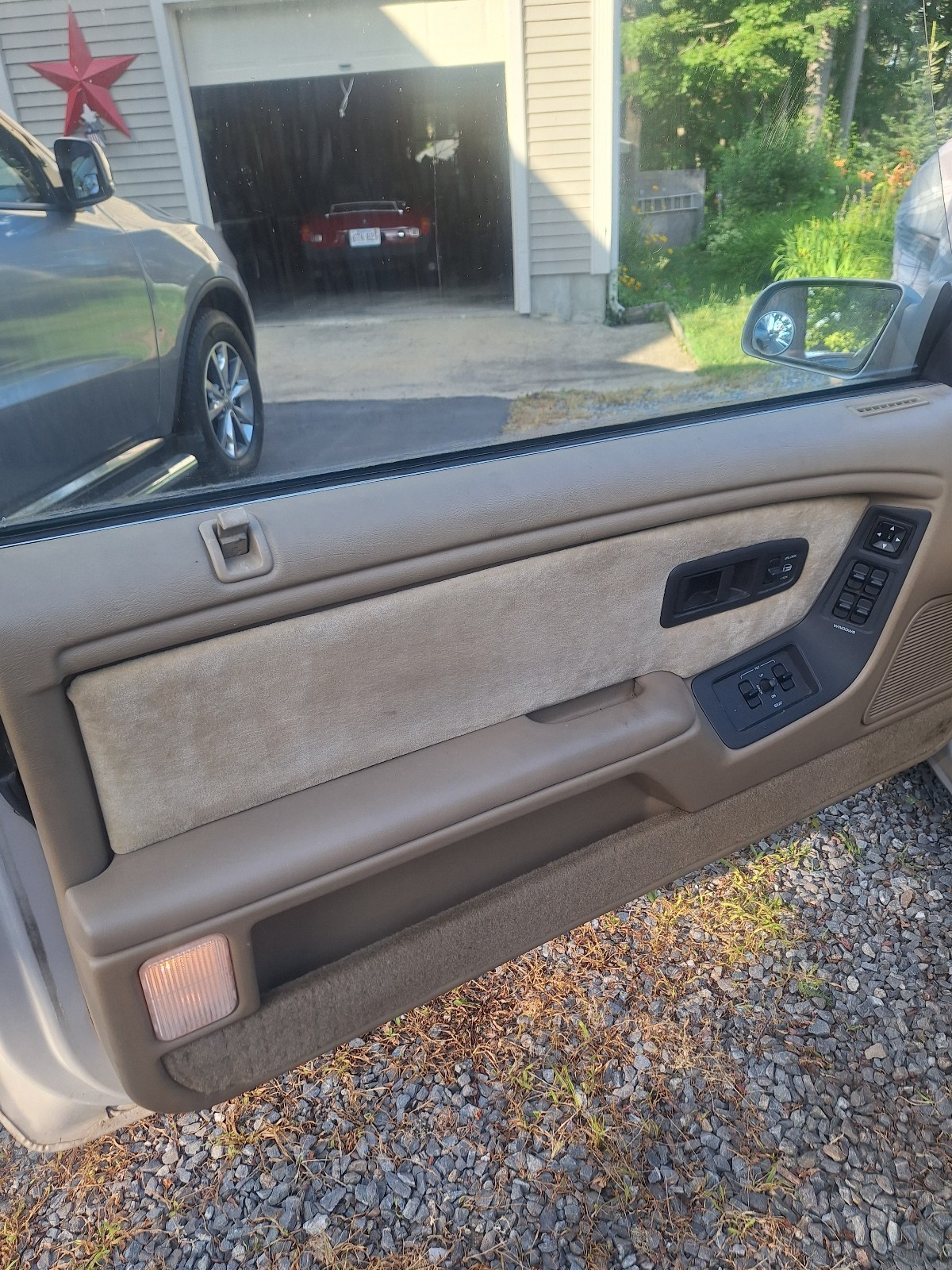 Chrysler-LeBaron-1994-5