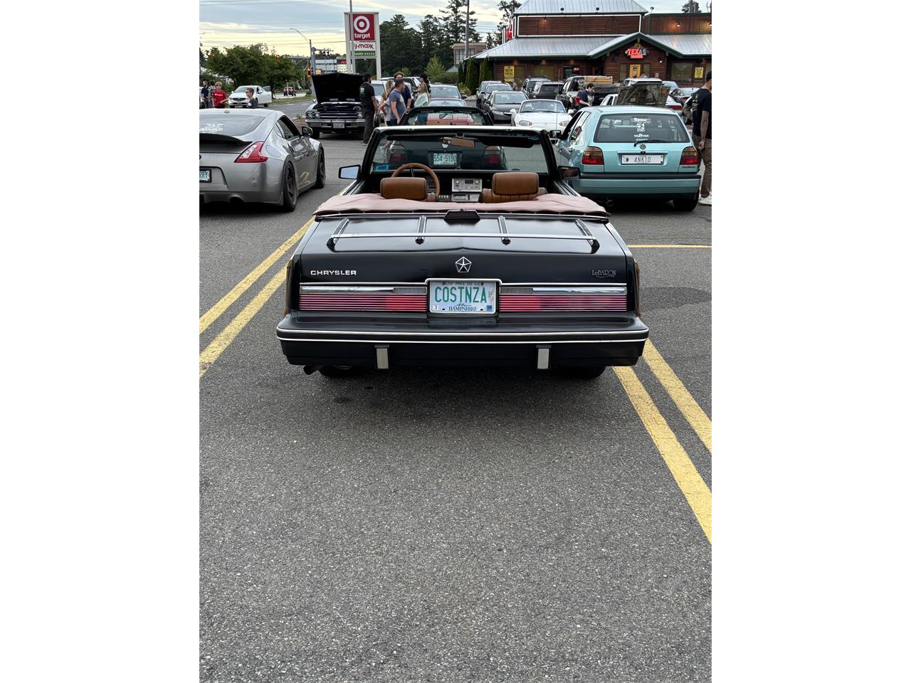 Chrysler-Lebaron-1983-Dark-blue-with-wood-Brown-leather-5