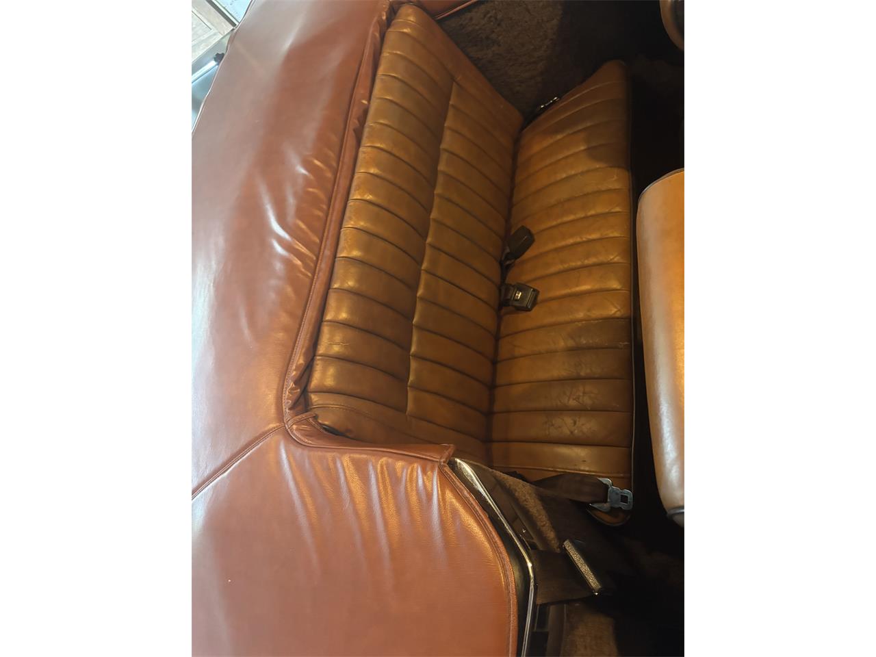 Chrysler-Lebaron-1983-Dark-blue-with-wood-Brown-leather-7