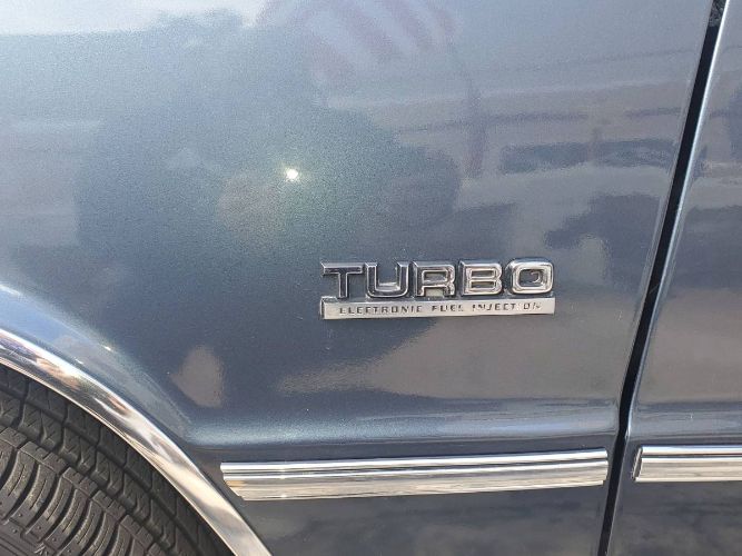 Chrysler-Lebaron-1986-Blue-2