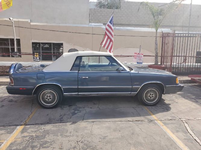 Chrysler-Lebaron-1986-Blue-4