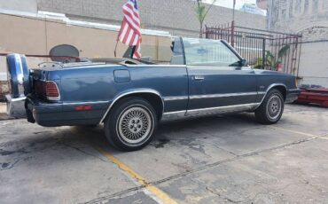 Chrysler-Lebaron-1986-Blue-5