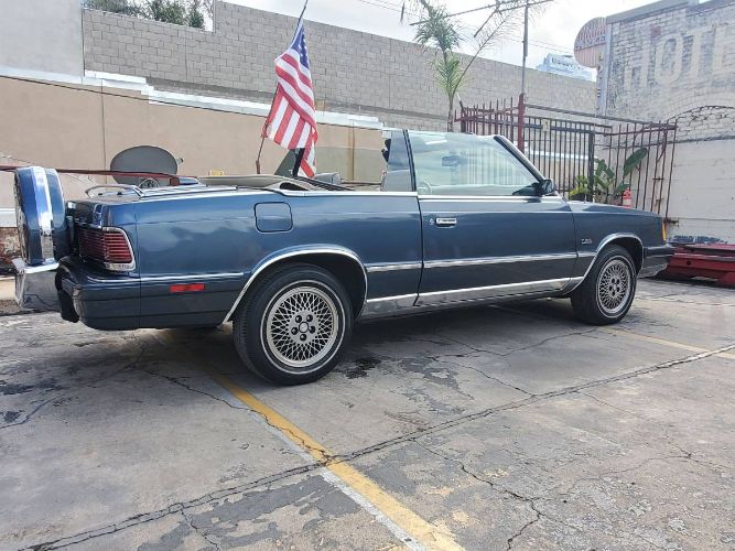 Chrysler-Lebaron-1986-Blue-5