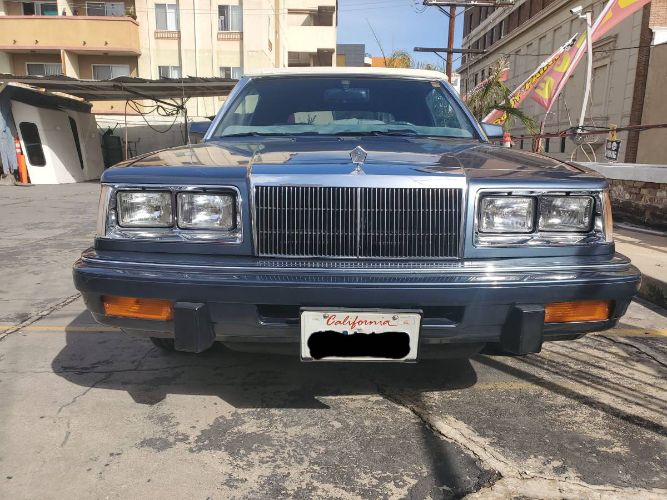 Chrysler-Lebaron-1986-Blue-9