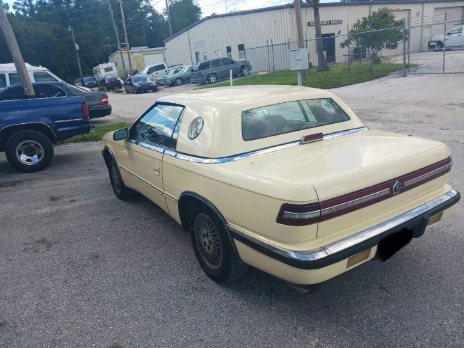 Chrysler-Lebaron-1989-2