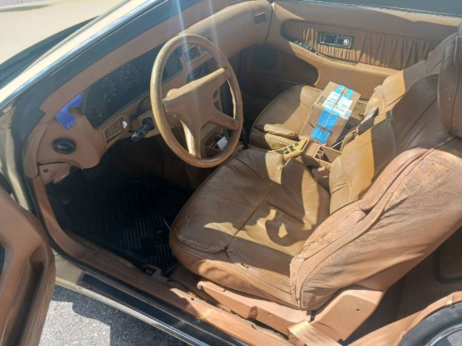 Chrysler-Lebaron-1989-8