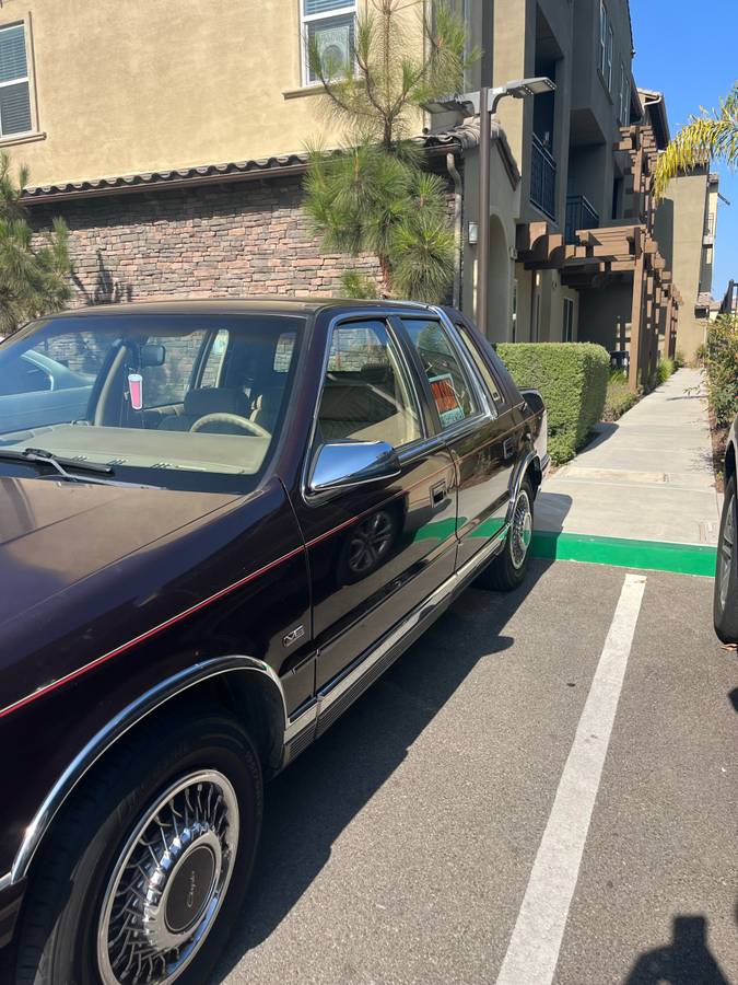 Chrysler-Lebaron-1992-custom-2