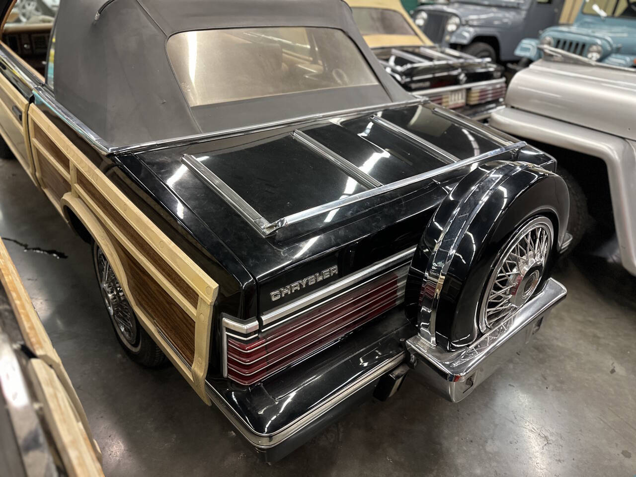 Chrysler-Lebaron-woody-1985-Convertible-3