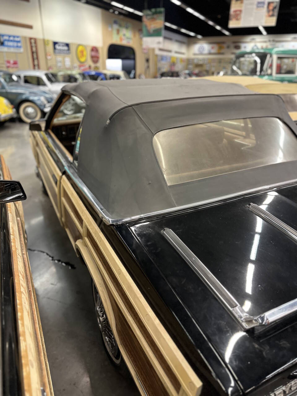 Chrysler-Lebaron-woody-1985-Convertible-4