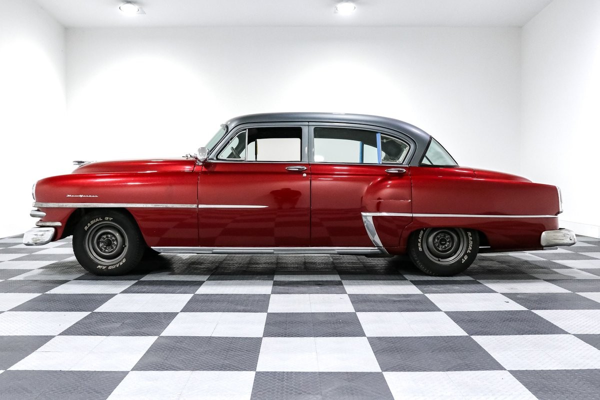 Chrysler-New-Yorker-1953-3