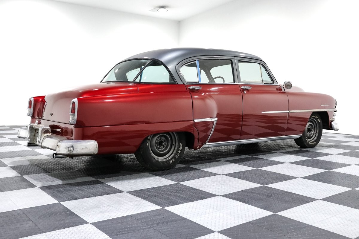 Chrysler-New-Yorker-1953-6
