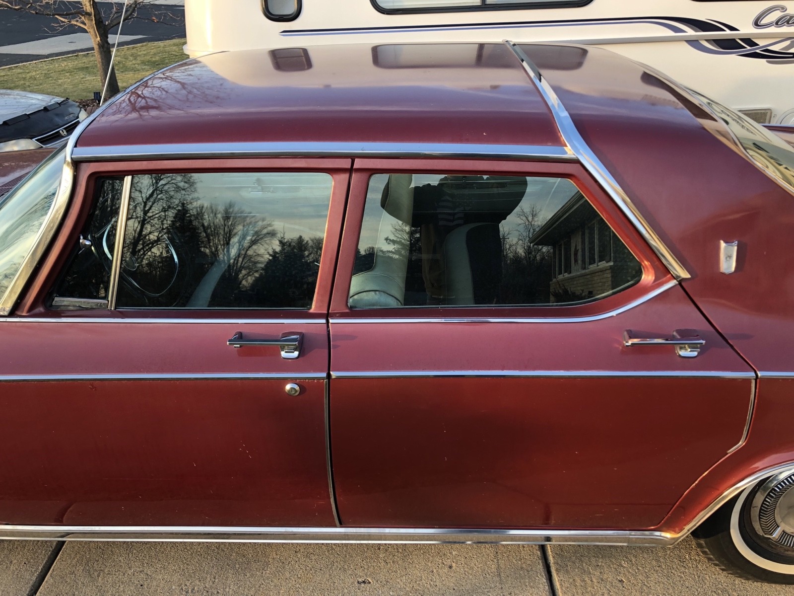 Chrysler-New-Yorker-1964-19