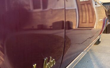 Chrysler-New-Yorker-1964-20