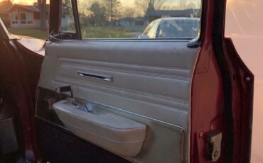 Chrysler-New-Yorker-1964-28