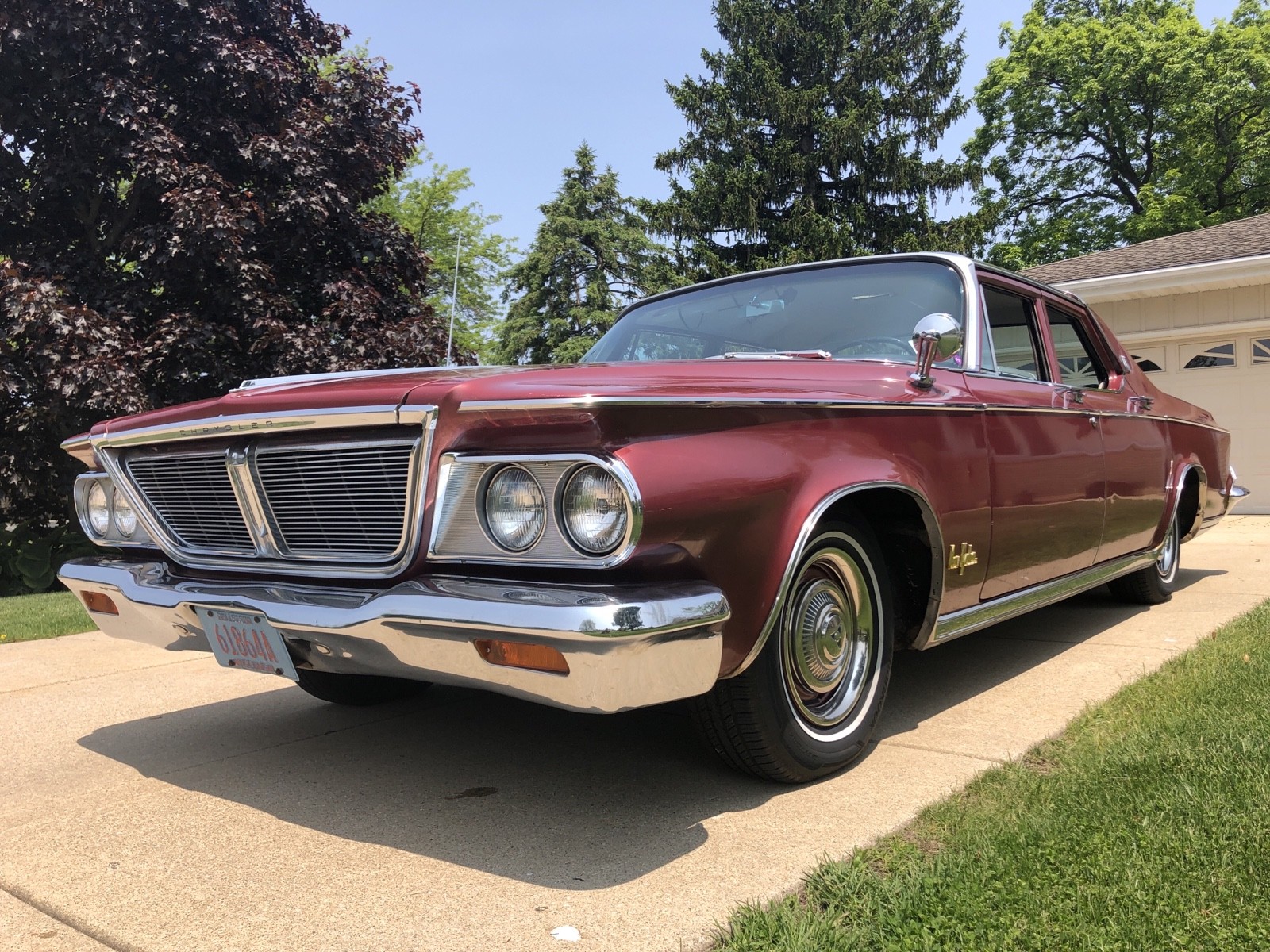 Chrysler-New-Yorker-1964