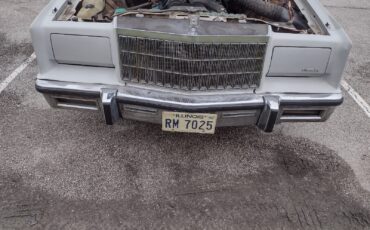 Chrysler-New-Yorker-1979-12
