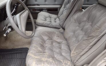 Chrysler-New-Yorker-1979-17