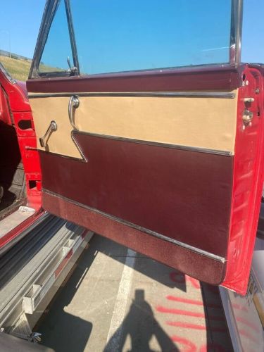 Chrysler-New-yorker-1954-RedBlackTop-BurgundyTan-Leather-7
