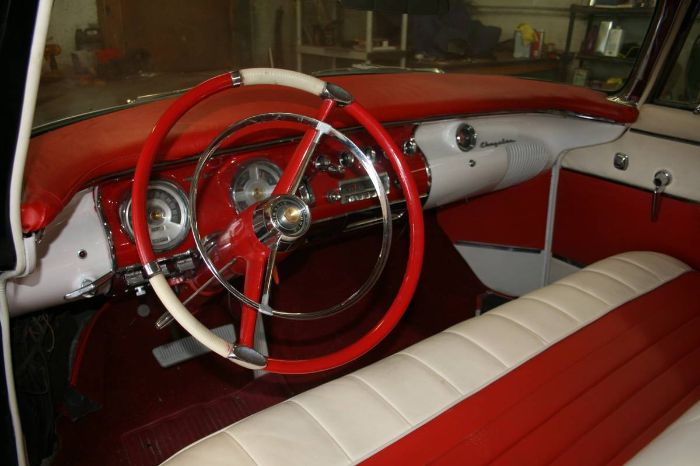 Chrysler-New-yorker-1955-5