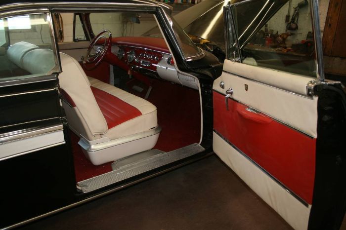 Chrysler-New-yorker-1955-6