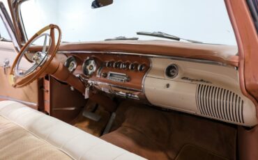 Chrysler-New-yorker-1955-Coral-White-16