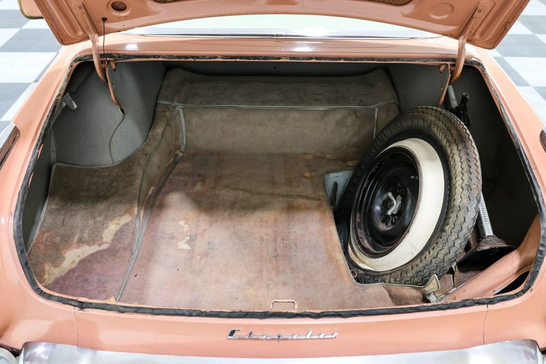 Chrysler-New-yorker-1955-Coral-White-21