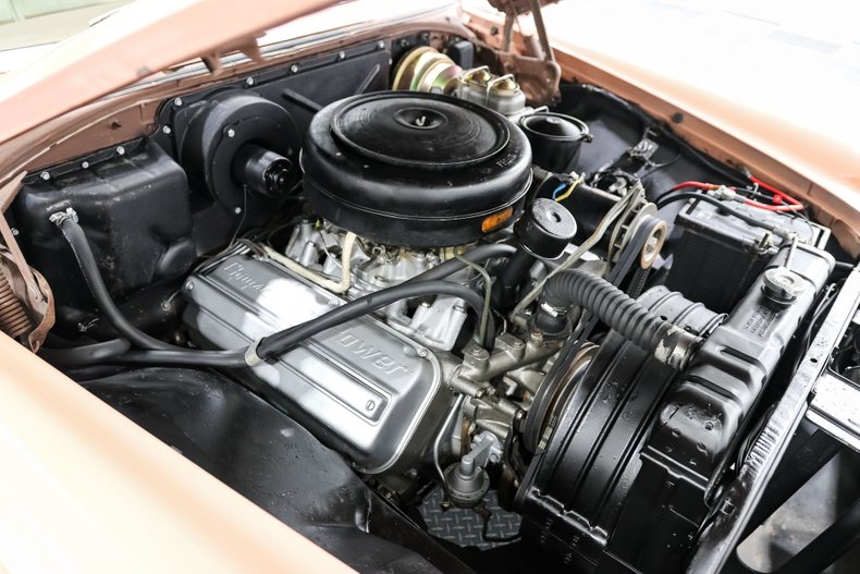 Chrysler-New-yorker-1955-Coral-White-9