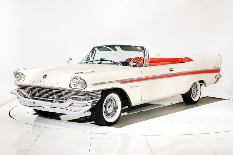 Chrysler-New-yorker-1957-Cloud-White-Ghaugin-Red-32