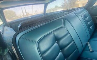 Chrysler-New-yorker-1964-5
