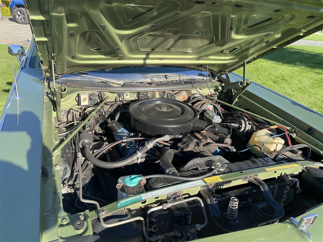 Chrysler-New-yorker-1973-Green-Green-8