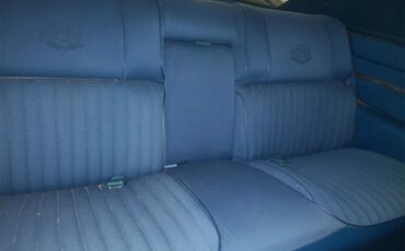 Chrysler-New-yorker-1974-Blue-Blue-4